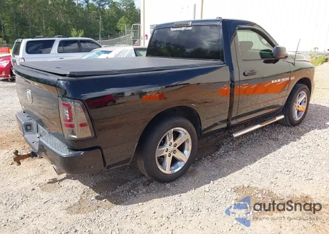 2012 Ram 1500 St из США, поврежденный, VIN 3C6JD6AT5CG205275